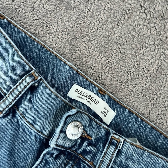 Pull & Bear Denim Distressed Straight Leg Jeans - Picture 3 of 5